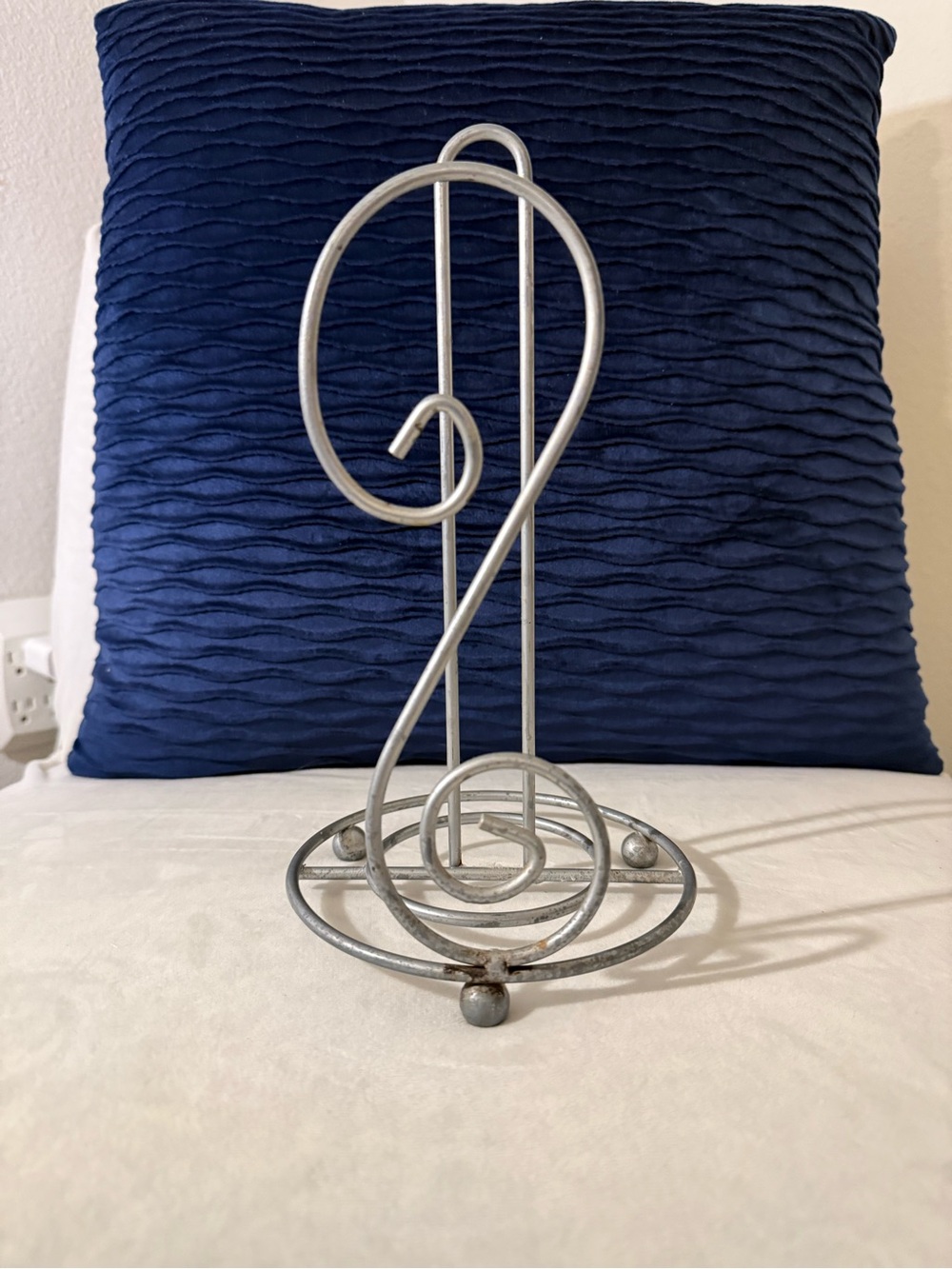 Decorative Scroll Metal Paper Towel Holder Silver Freestanding Countertop
